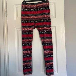 LAST CALL Pink Republic Winter Leggings